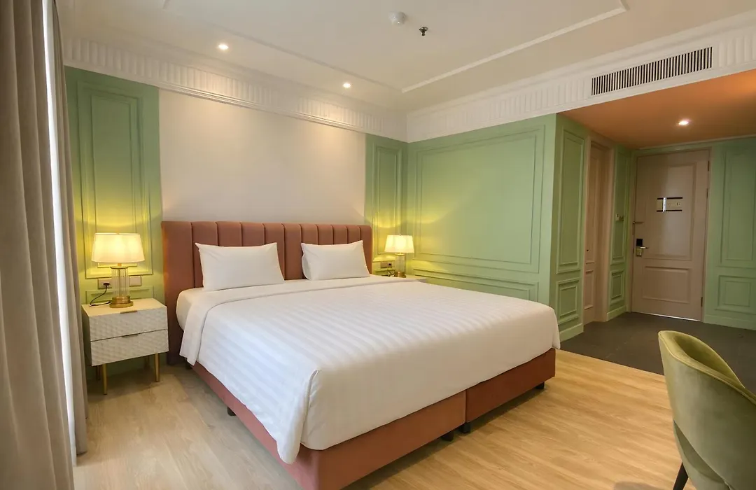 Maia Hotel Jakarta-1